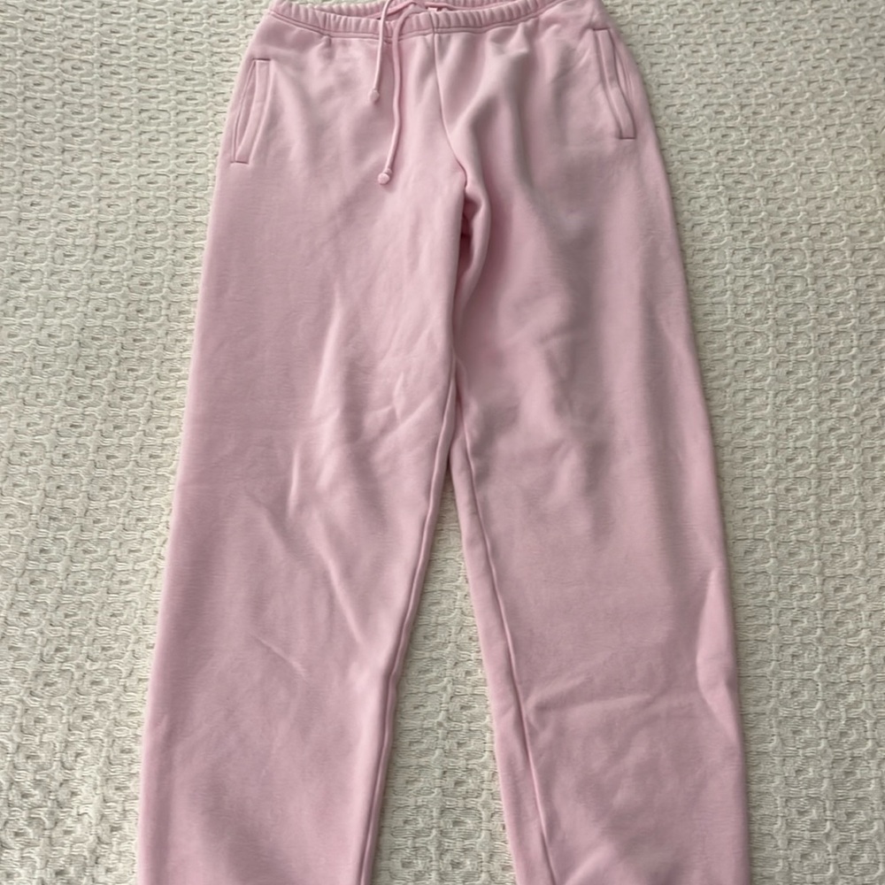 SKIMS COTTON FLEECE PINK CHERRY BLOSSOM LIMITED EDITION SWEATPANTS - worn once